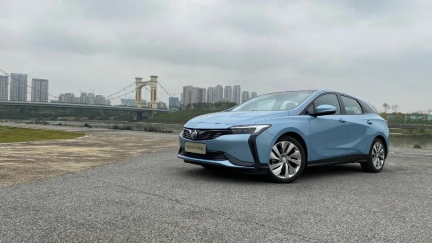 试驾微蓝6 PHEV、微蓝7：别克的插混与纯电各自有何特点