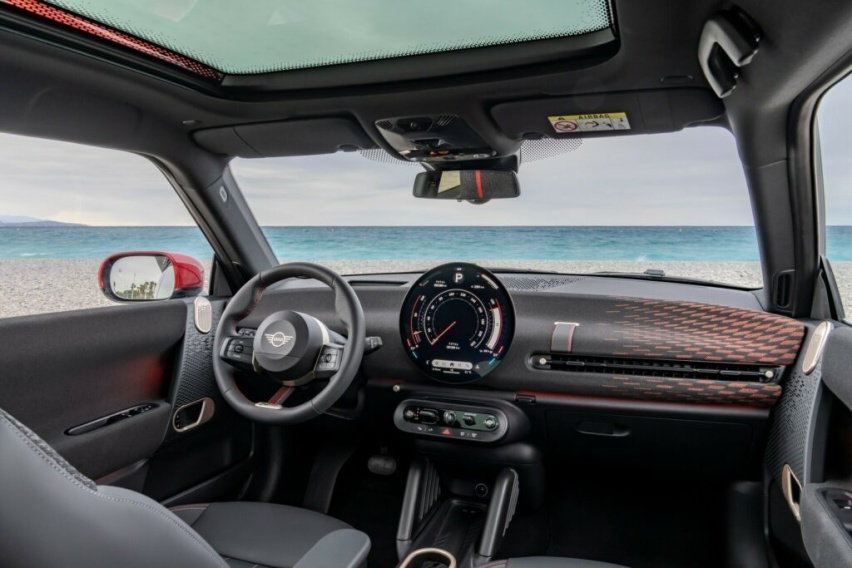 MINI Cooper SE JCW Trim官图发布