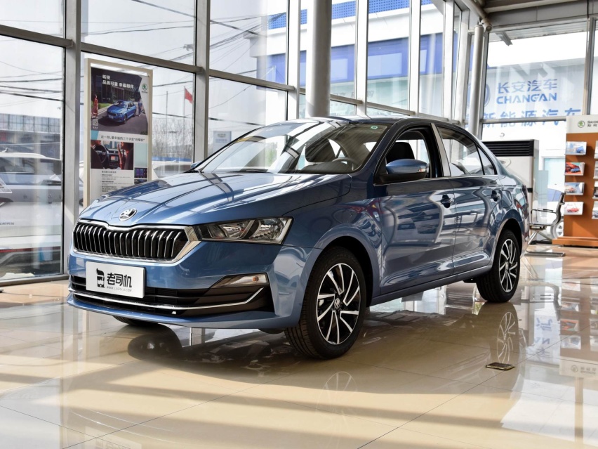6万多的合资代步车，经济实用空间大，油耗5.6L，昕锐值得买