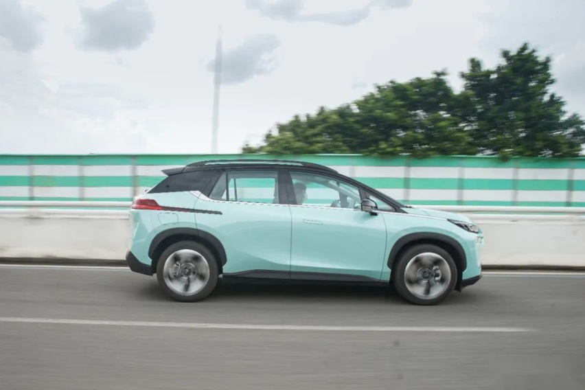 花里胡哨快走开、我要的就是实用,20万级最好的家用纯电SUV?