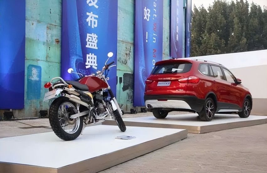 曝雅迪工厂拆解特斯拉、兰博基尼等车，雅迪汽车要来了吗？