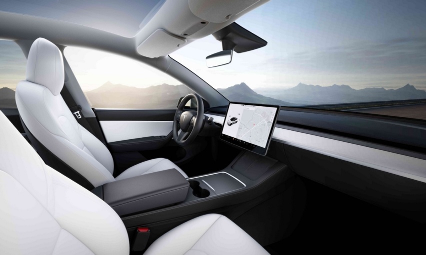 27万预算买纯电SUV，别克E5和特斯拉Model Y，谁更适合家用