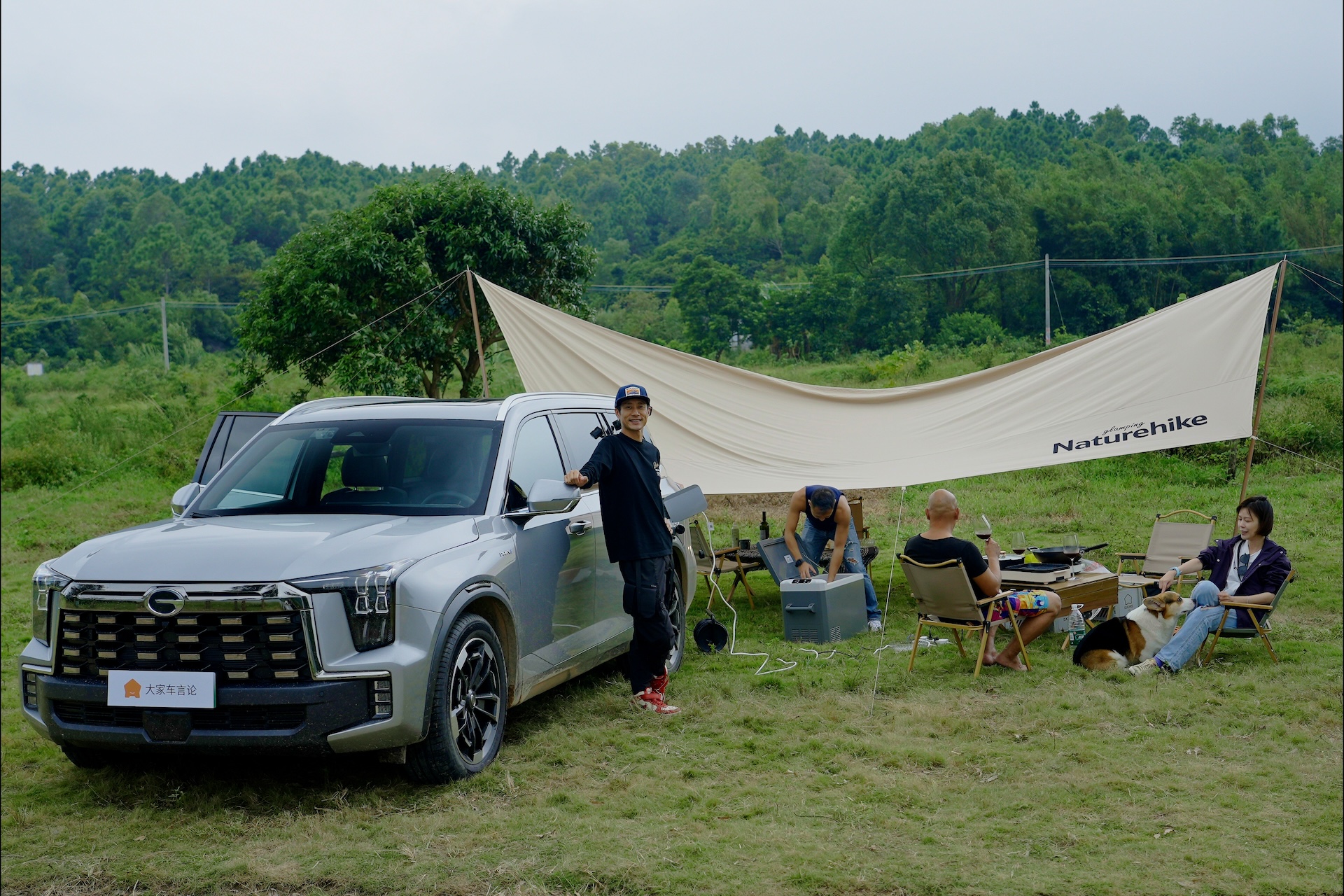 VES9w򞣬20fAISUV@e