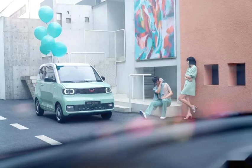 惊艳不惊艳?宏光MINIEV马卡龙4月8日上市 订单超2万辆