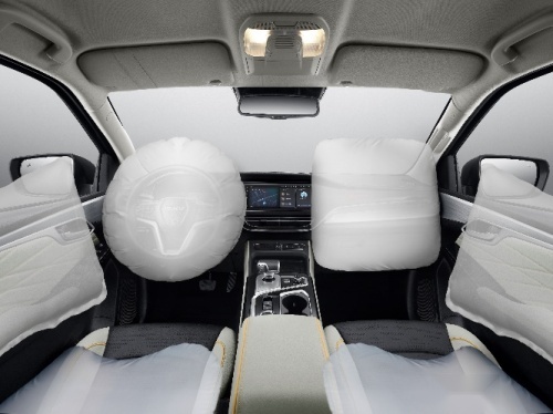 “高原战狼”出征草原，全新D-MAX V-CROSS性能体验营即将开启