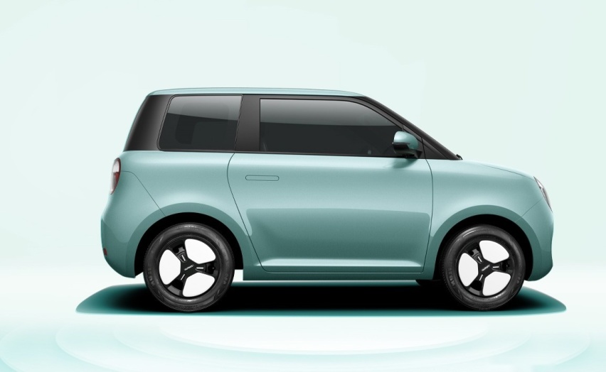 最高续航301km 长安Lumin与五菱宏光MINI EV谁更值得入手