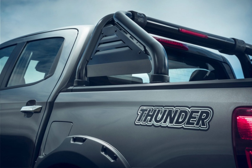 Mazda-BT-50-Thunder-2-1.jpg