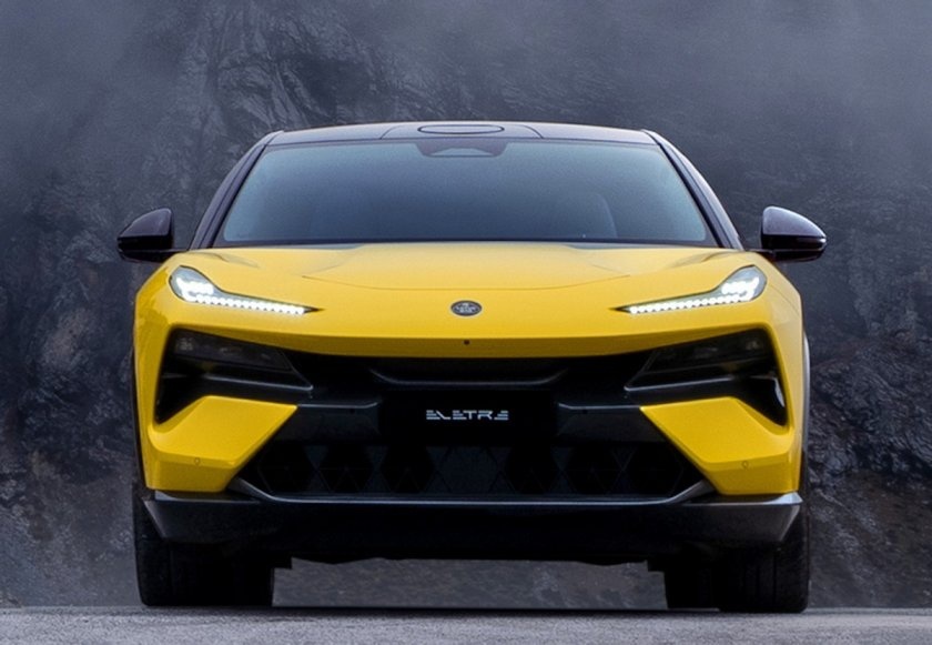 豪华新能源SUV，选路特斯Eletre还是保时捷新卡宴？看智能化！