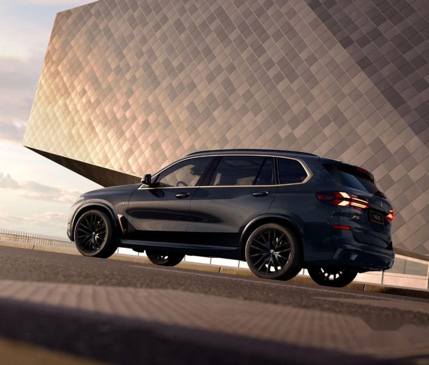 售83万元，宝马X5 xDrive40Li尊享型黑焰限量版上市