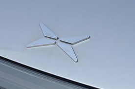 被调侃“洋人之下我第一”？小鹏高管强势回应：不服来战