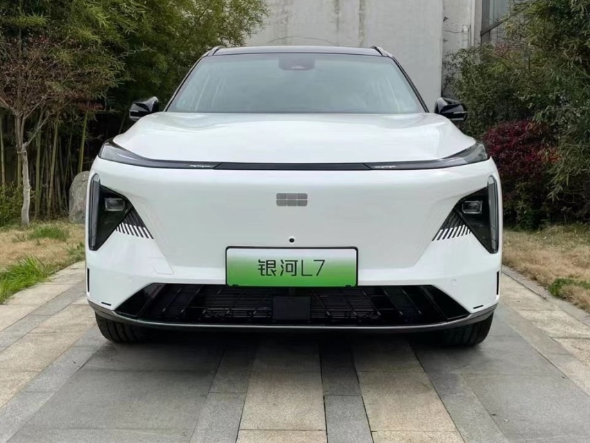 将于4月亮相上海车展的银河L7，PK宋plus dmi，谁将胜出？