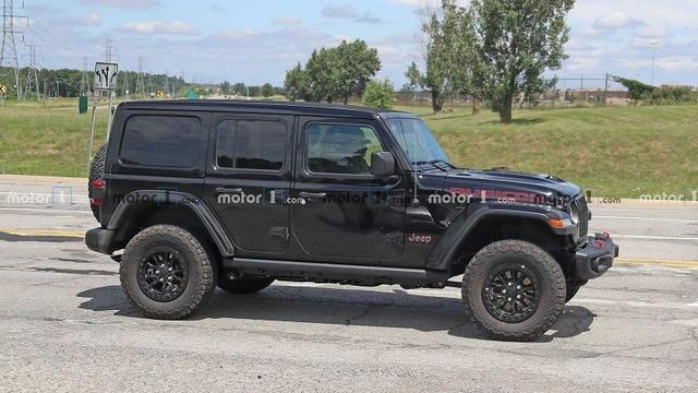 Jeep牧马人Rubicon 392 V8车型谍照曝光