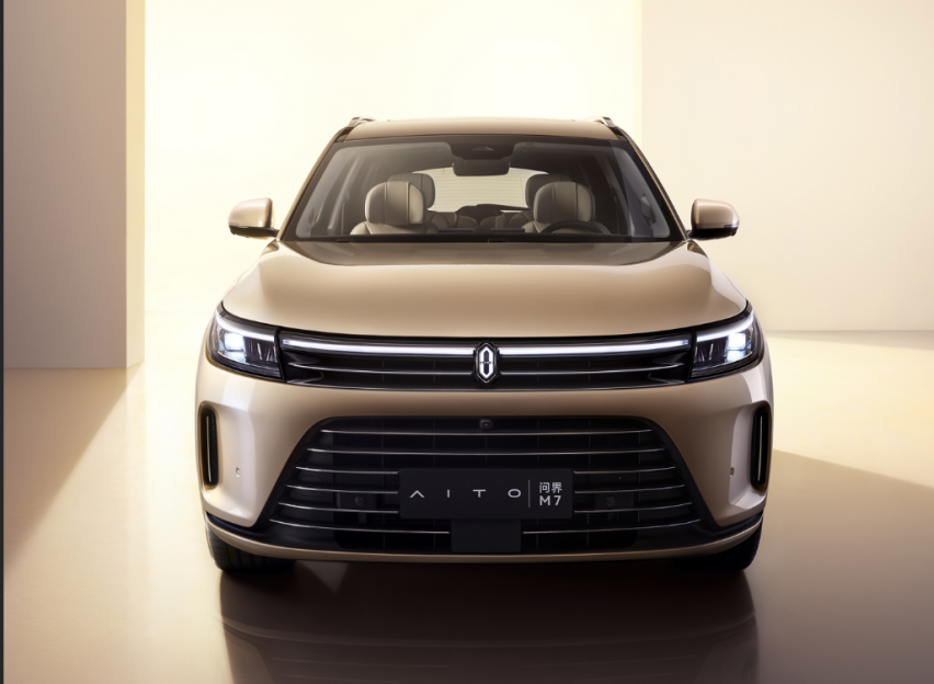 30万级新能源汽车怎么选？问界M7 理想L8 极氪001谁更适合你