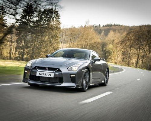 日产「油电混合」，GT-R NISMO 动态展演抗衡欧美超跑