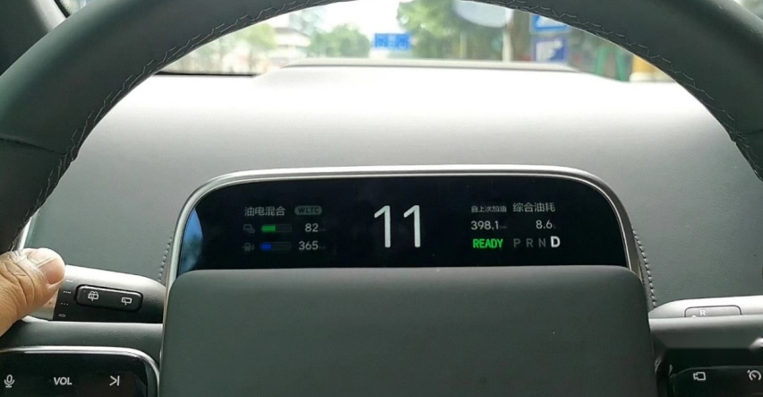 增程大5座SUV王者之争？新岚图FREE迎战理想L7，谁是最优解？