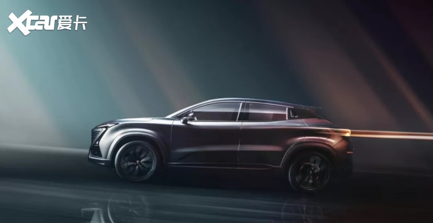 性能媲美高尔夫GTI  UNI-T 2.0T能给年轻人想要的快乐？
