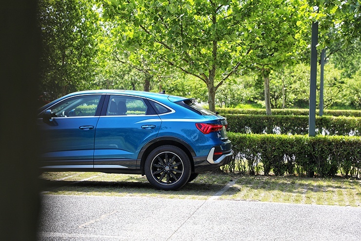溜背只是开胃菜 试驾奥迪Q3 Sportback