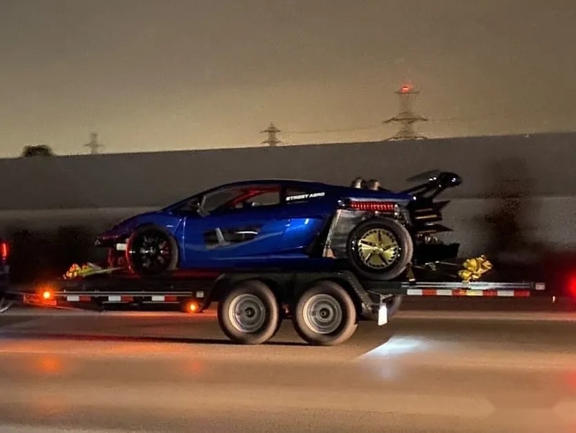 把千匹2JZ发动机装到兰博基尼小牛身上，谁还不是个牛魔王了？