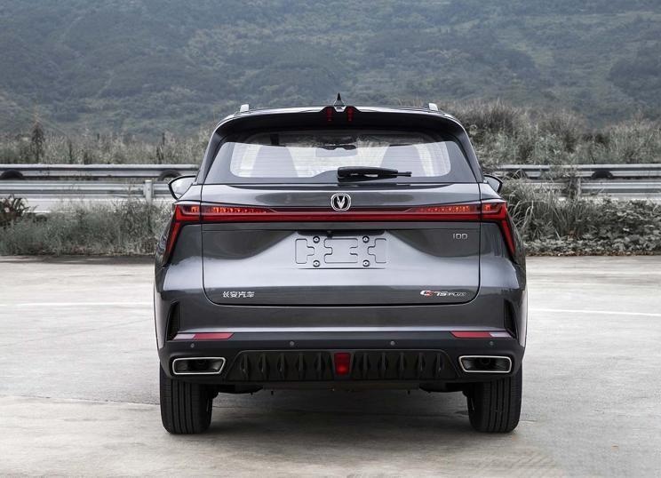 CS75 PLUS终于出混动版了，能助力车系重回销量榜前三吗？