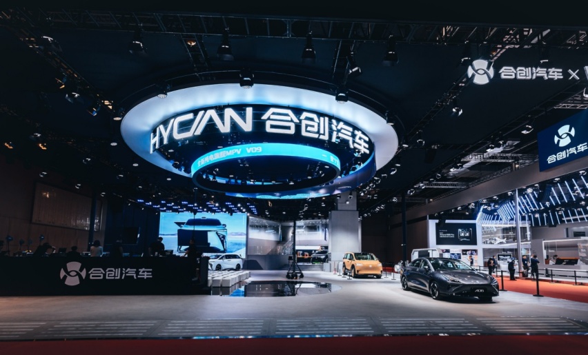 合创旗舰车型 V09 亮相，纯电 MPV 新选择