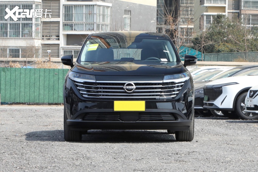 今天我们选取了东风日产探陆的入门版车型探陆 2024款 380vc-turbo