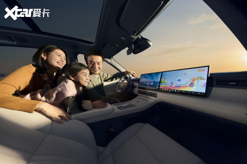 旗帜为谁飘扬？红旗HS6 PHEV起售价17.88万元