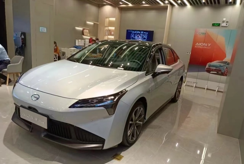 都出自大厂，15万买纯电绕不开的4款国产车，最后一款买的人特多