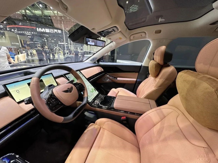 全新大型超豪华行政SUV车展曝光！续航1020Km配大六座，售价惊喜