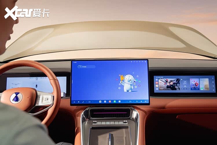 迪迪虾AI上车 腾势N8L纯电版正式上市 29.98万起售