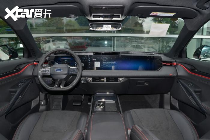福特蒙迪欧：定价不高优惠大，入门2.0T+8AT，用料厚道，咋卖不火？