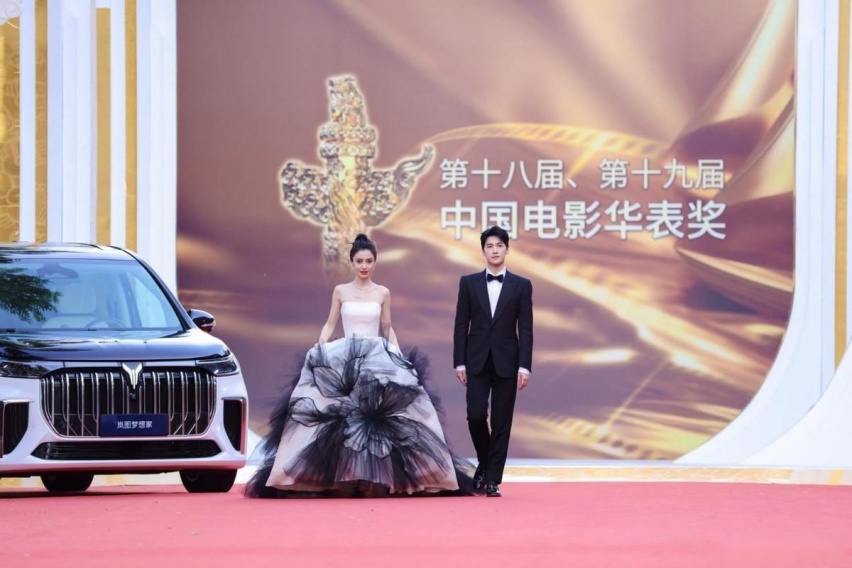 可油可电，配双叉臂+五连杆，操控与舒适兼具，解读梦想家PHEV