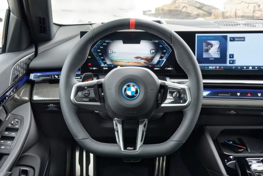 快得离谱！全球首试宝马i5 M60 xDrive，明年引进国内！