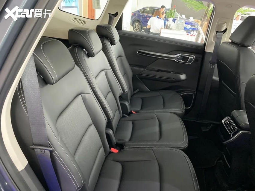 7座SUV哪款座椅好？探店体验豪越、科赛Pro、GLB和探险