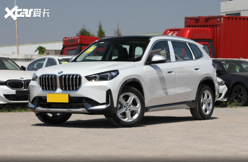 宝马x1降了6万 ,对比新款奔驰gla,孰强孰弱?