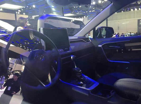 全新一代丰田RAV4登陆中国市场！或搭载凯美瑞同款动力总成