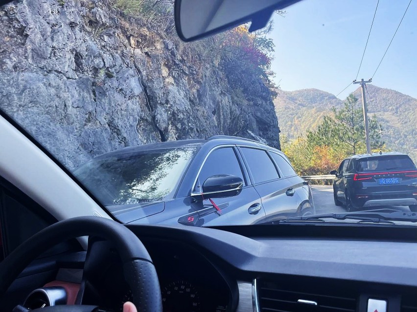 千里自驾北汽瑞翔X3 打卡重庆网红地 寻找别样之美