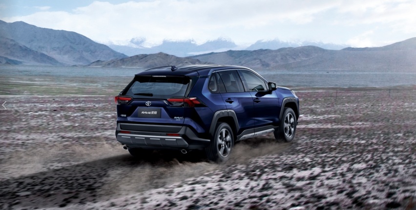 新车｜一汽丰田RAV4荣放2022款登场 新增脚踢感应等便利功能