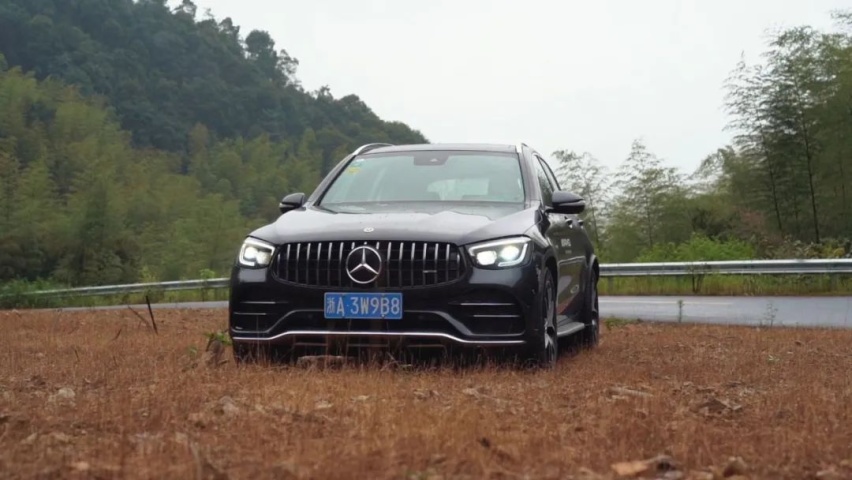 硬碰硬！山路试驾奔驰AMG GLC43！