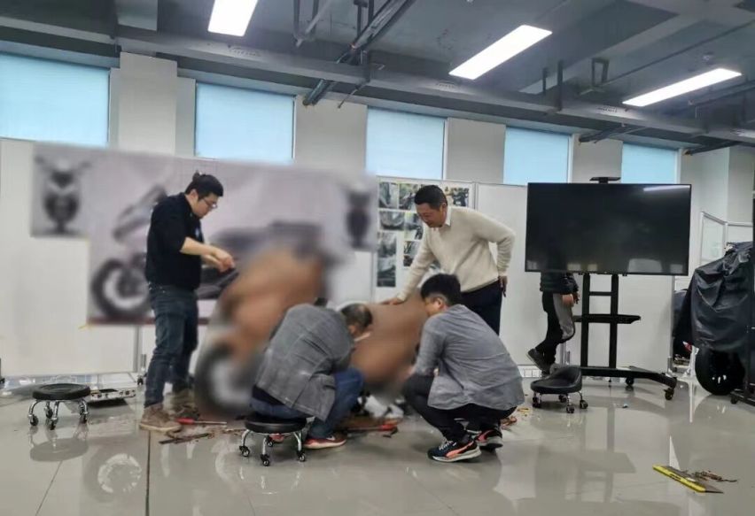 大踏板摩托风起云涌，嘉爵携宗申比亚乔入场，谁是竞争的牺牲品