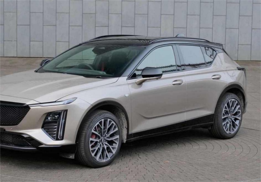 最便宜的凯迪拉克SUV？GT4实车街拍，轿跑风格配曲面双联屏