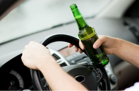 何小鹏说：未来酒后可以用自动驾驶把车开回家，但法律法规需允许