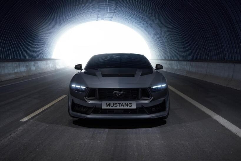 明年引入上市，全新福特Mustang Dark Horse高性能跑车中