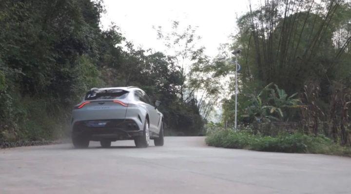 一台SUV，需要707马力吗？