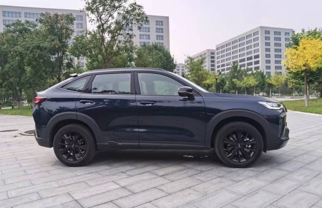 哈弗H6S正式上市，零百加速6.8秒，百公里油耗4.9L