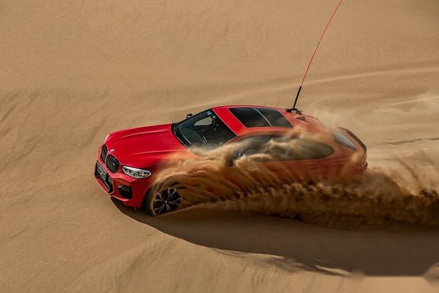 沙上的华尔兹 BMW X3 M和BMW X4 M西区塞北探享