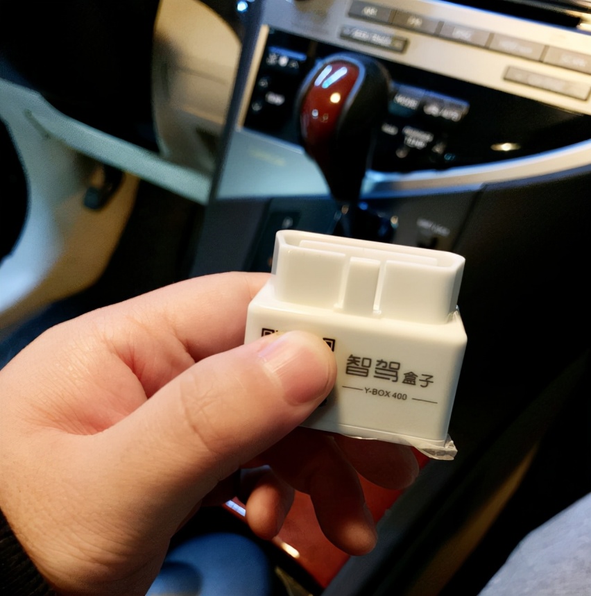 大脚轰油门能不能清除汽车的顽固积碳？只能说有点效果