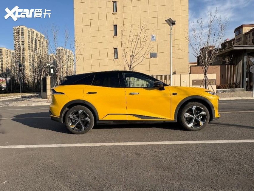 全新深蓝S07长续航版：630km+华为ADS SE，真的太香了