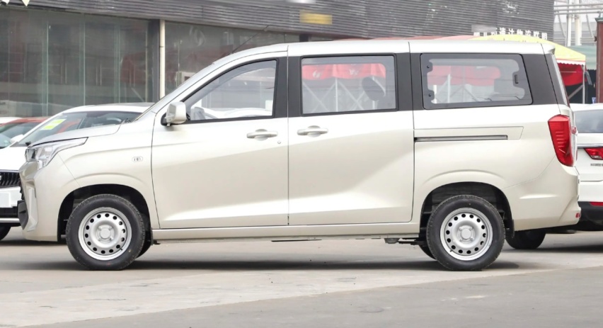 5万多的全新MPV！外观内饰升级，质量可靠，油耗低就够了
