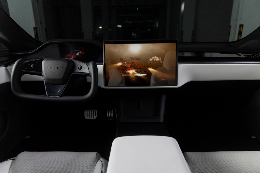 厉害的并不只是2.1秒“破百”，特斯拉Model S/X Plaid实