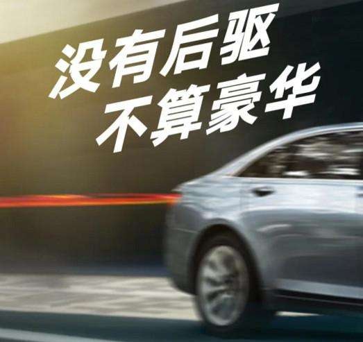 它可比宝马3系运动多了！试驾全新凯迪拉克CT5！